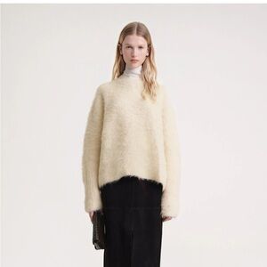Toteme boxy alpaca knit cream